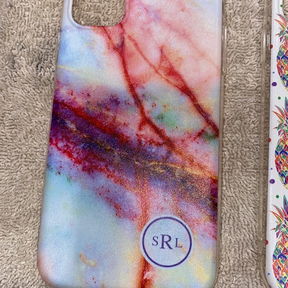 iPhone 11 cases - Picture 4 of 5